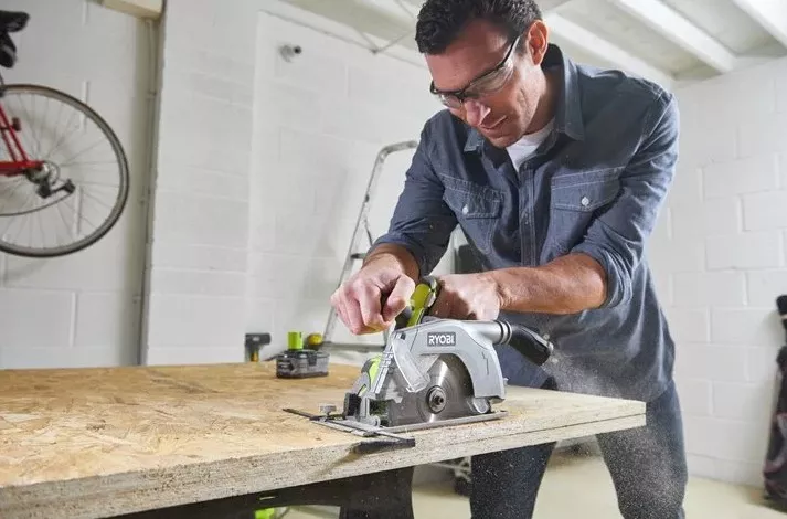 Pilarka tarczowa R18CS-0  18V Ryobi ONE+