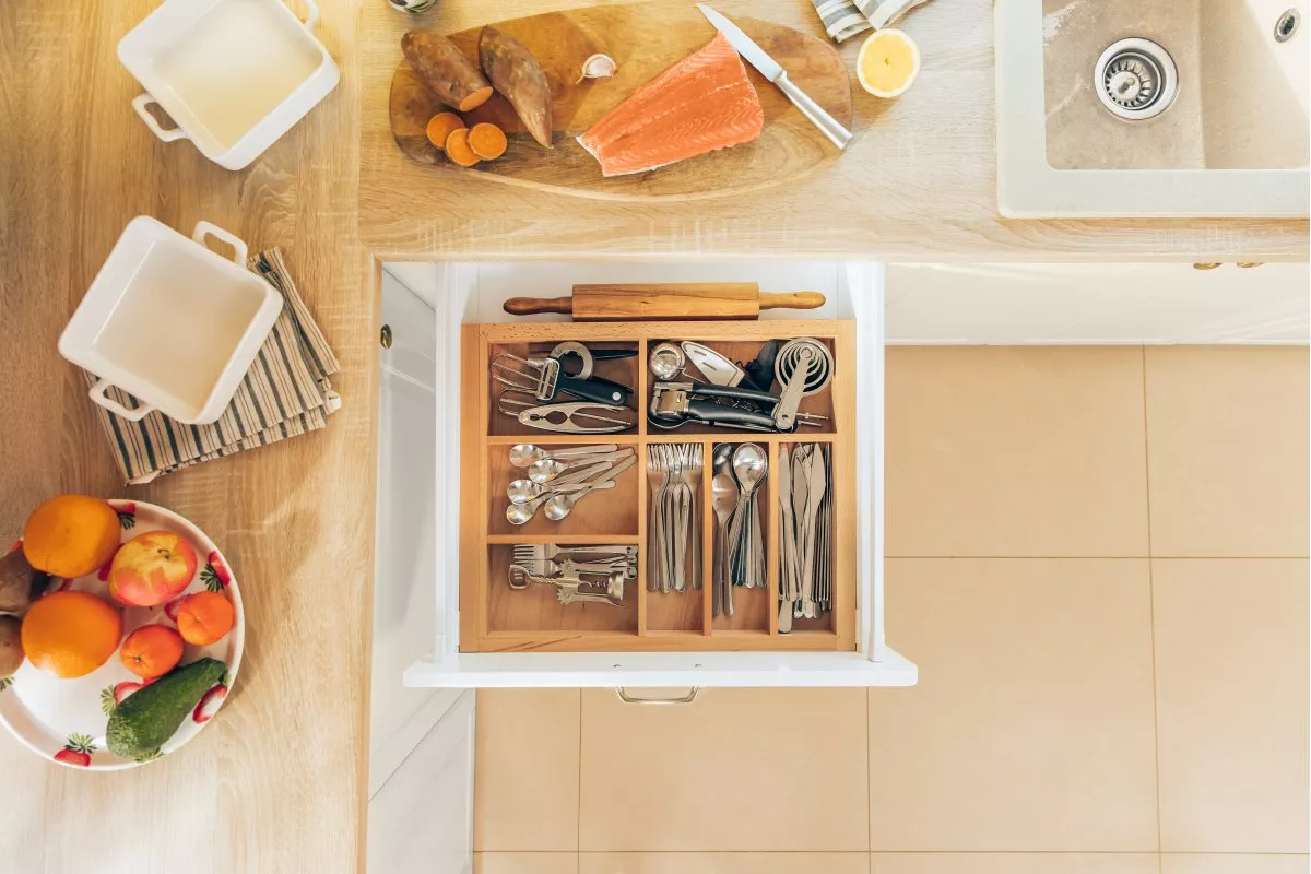 Modern Box kwadrat. 500mm średni biały