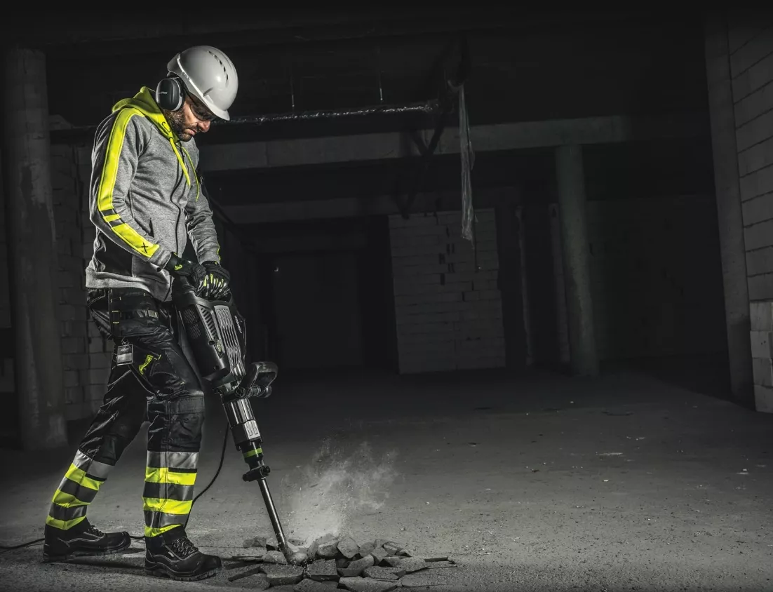 Młot wyburzeniowy HEX 30mm 1750W Stalco Perfect