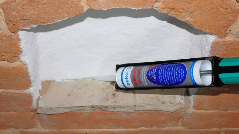 Silikon PRO 4 biały 310ml BEKO