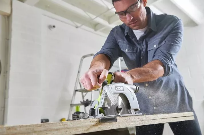 Pilarka tarczowa R18CS-0  18V Ryobi ONE+