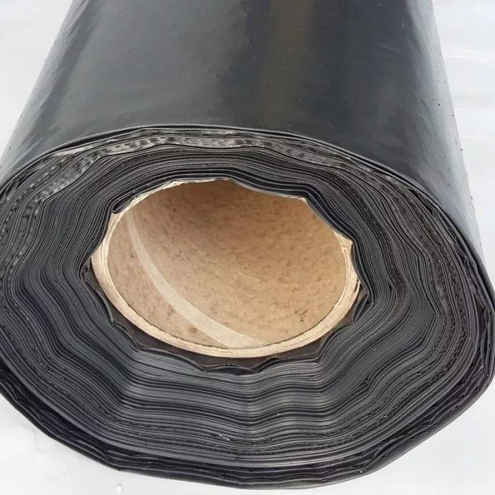 Folia czarna budowlana gr. 0,2 mm szer. 5 m