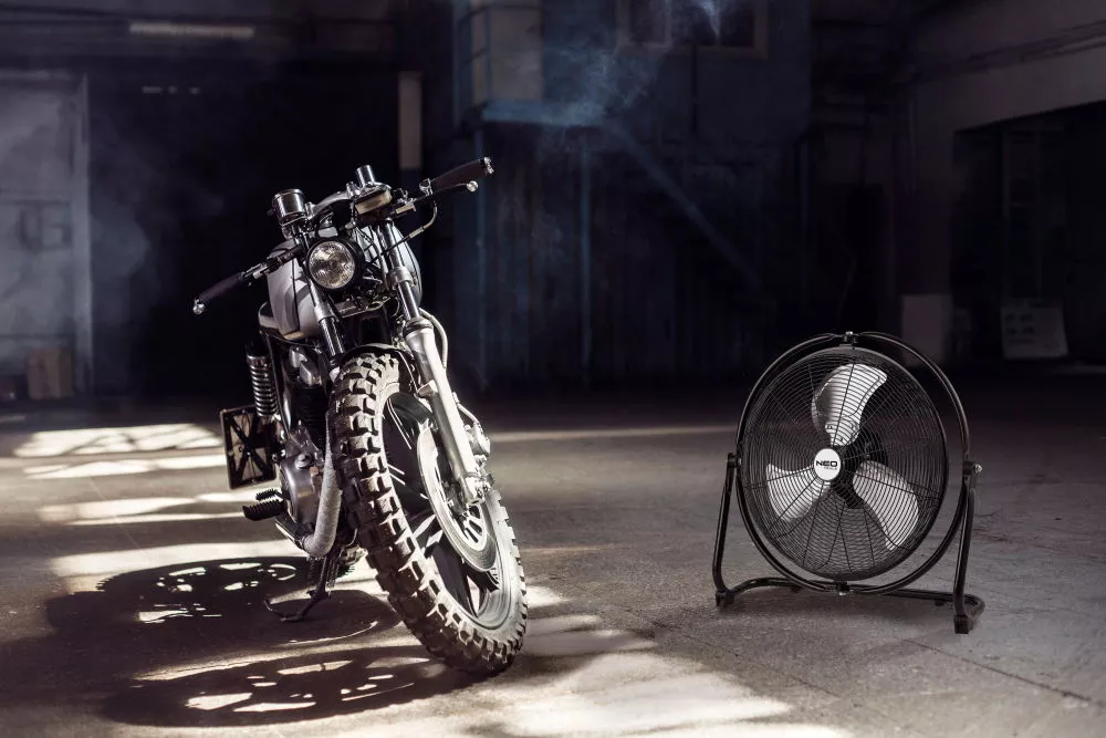 Wentylator podłogowy 111W śr. 45 cm